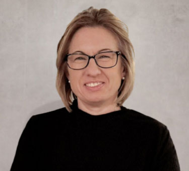 Bettina Merk